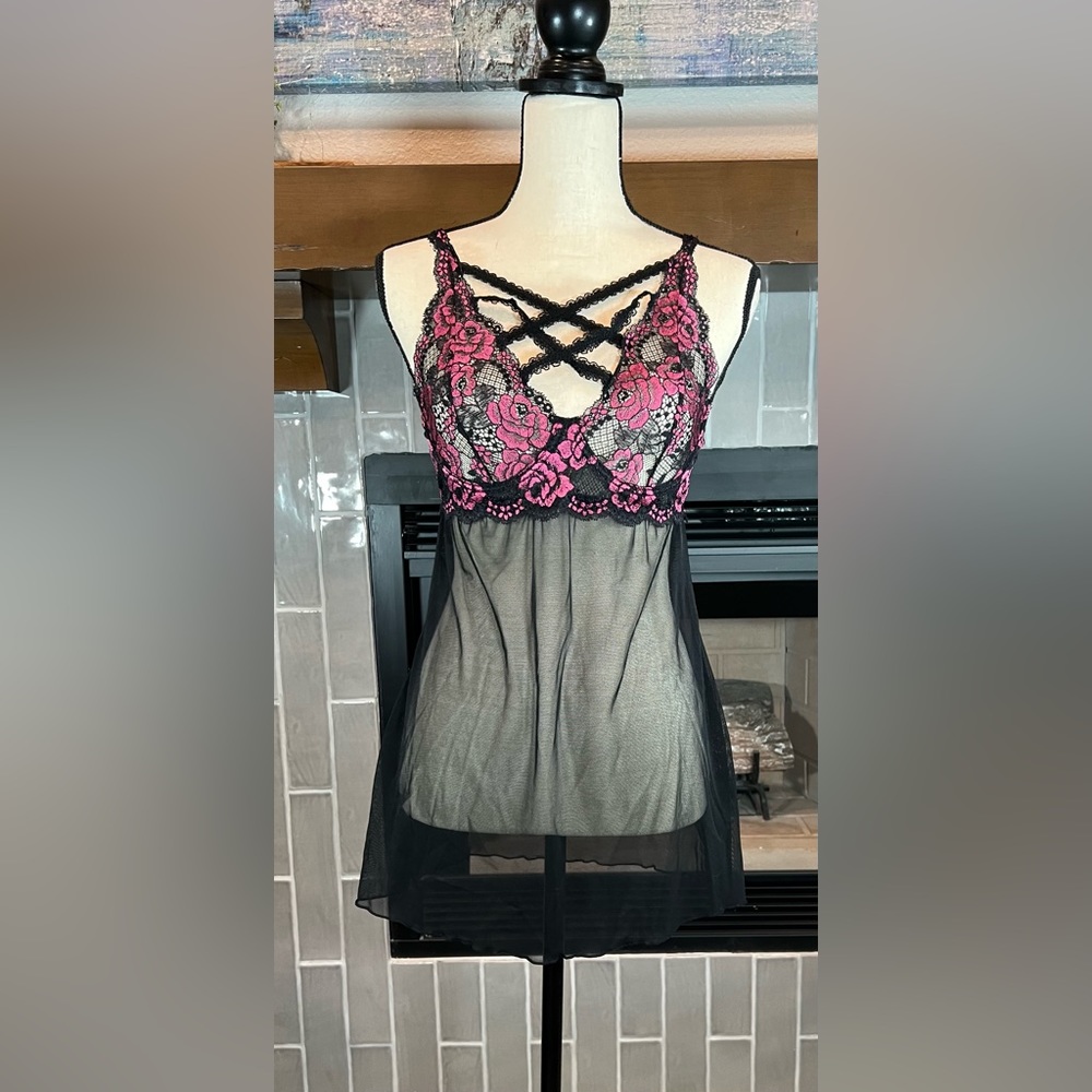 Elegant Black and Pink Lace Chemise
